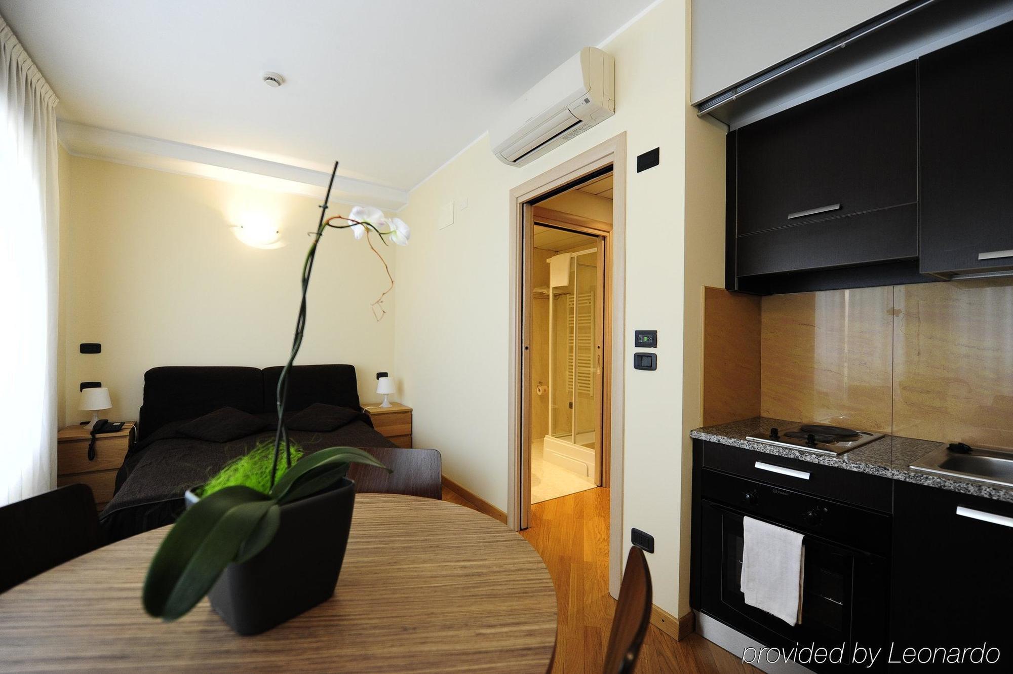 Corvetto Residence Porto Di Mare Милан Номер фото
